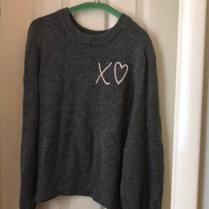 Gray xo crew sweater